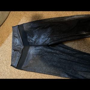 Zyia metallic snake bring legging